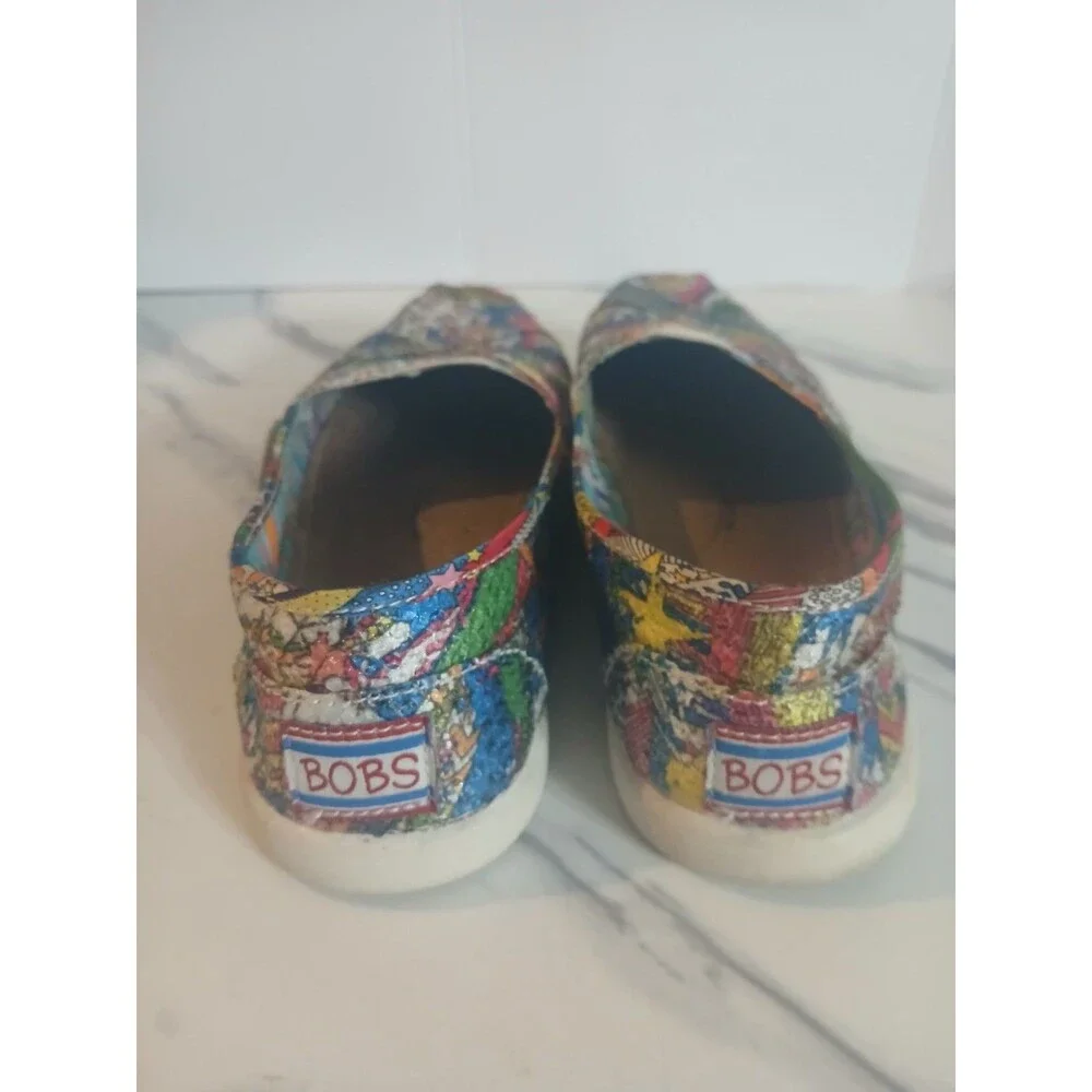 BOBS Skechers Size W 6.5 Sequins Pop Art Graffiti Color Print Slip on Comfort